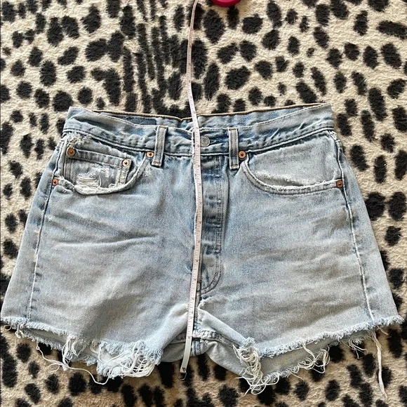 Vintage levi 501xx shorts - Picture 5 of 8
